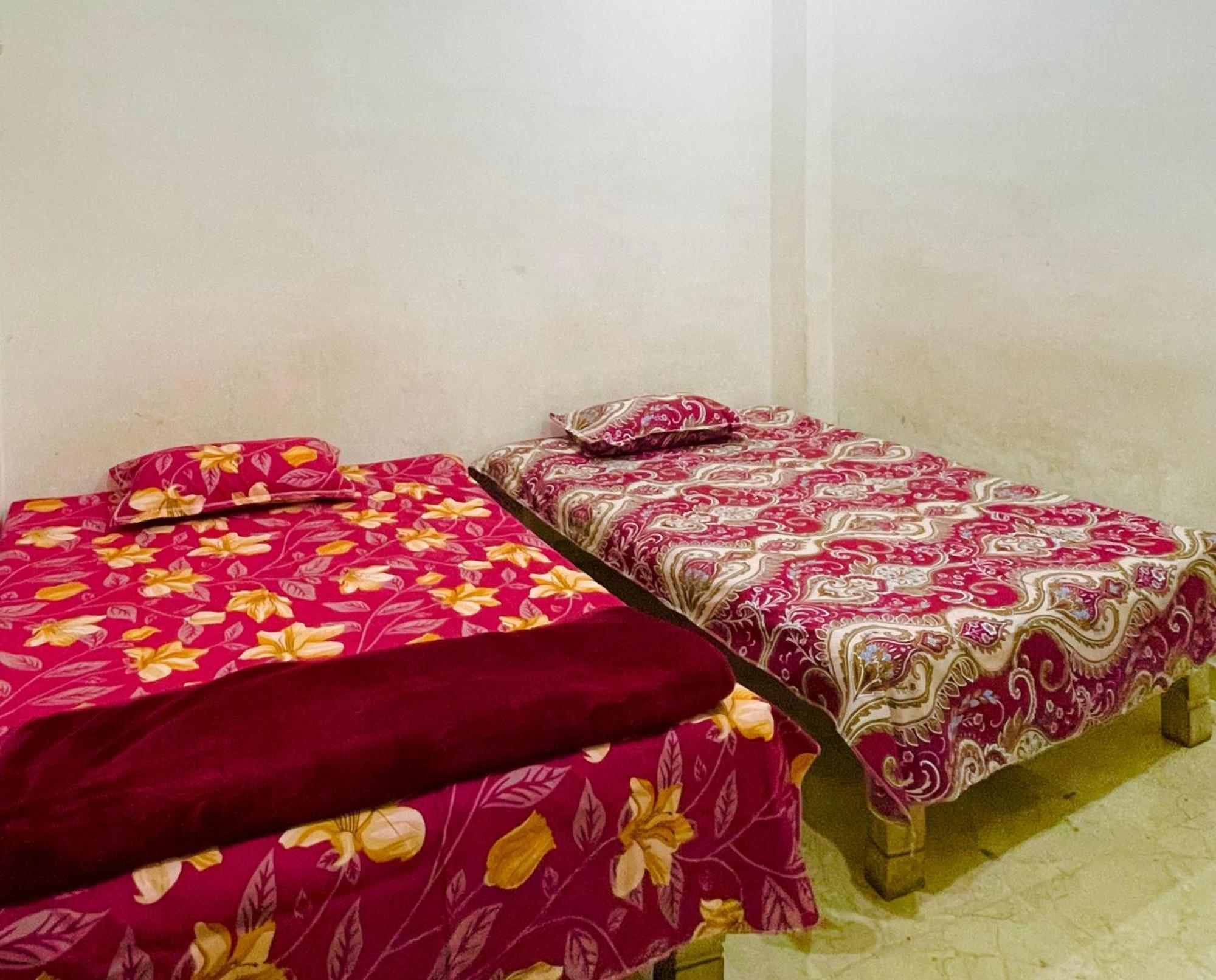 Om Sai Guest House Varanasi Dış mekan fotoğraf